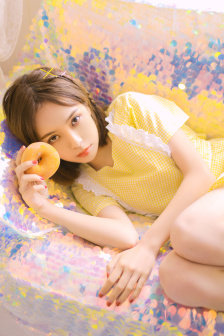 新人女教师伊东遥
